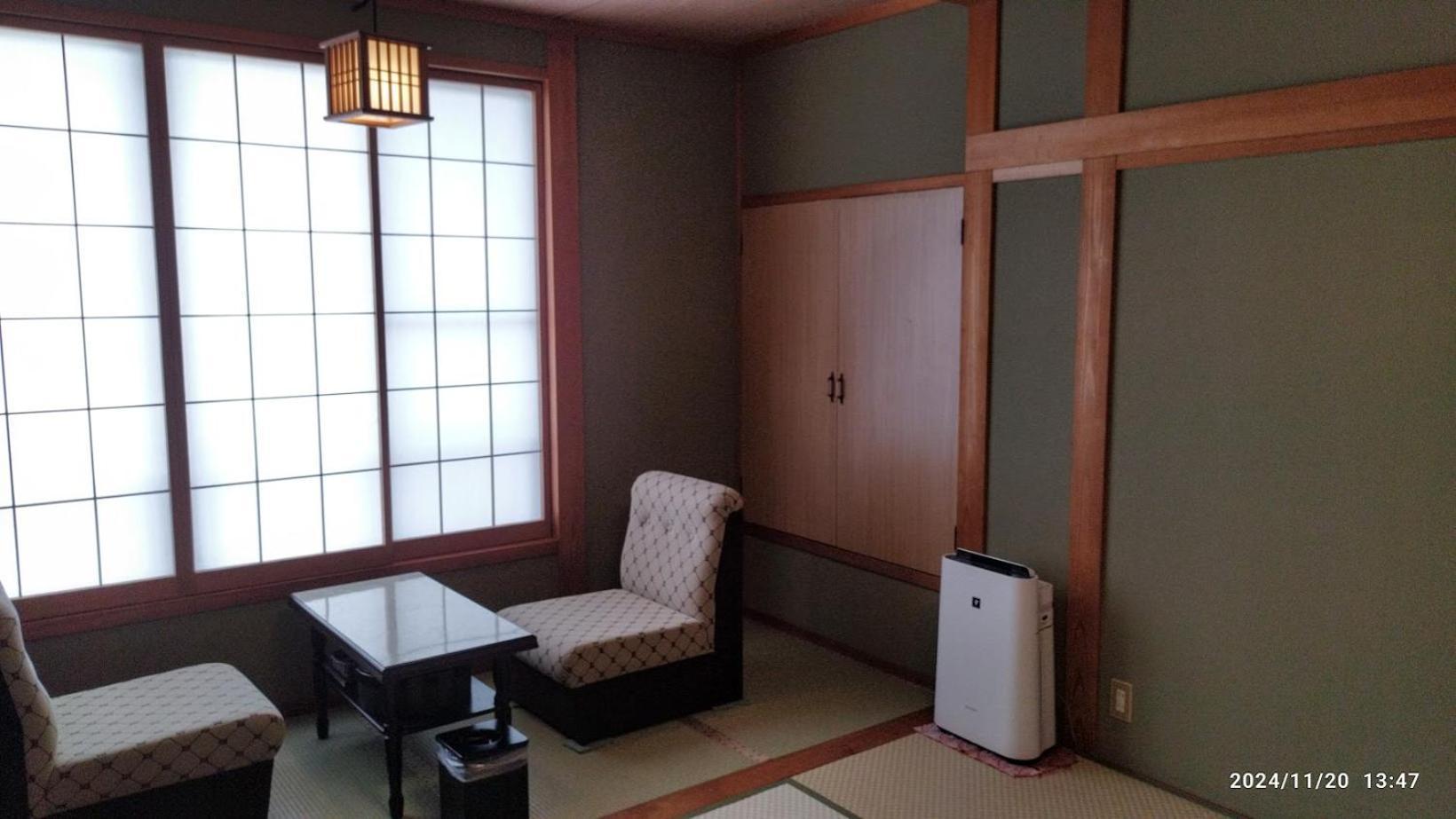 Yudanaka Yasuragi Hotel Yamanouchi  Exterior photo